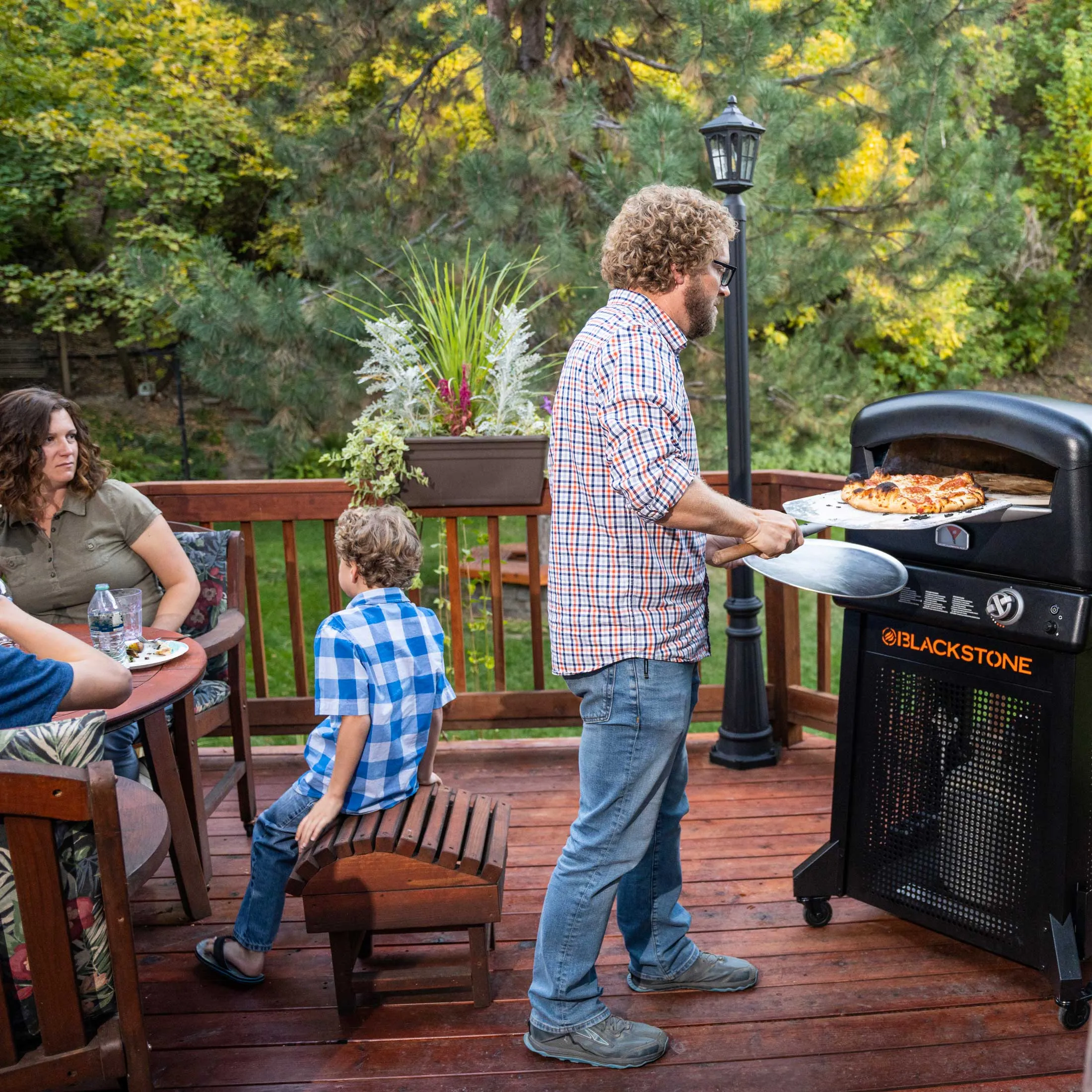 Blackstone Pizza Oven w/Cart - 6825