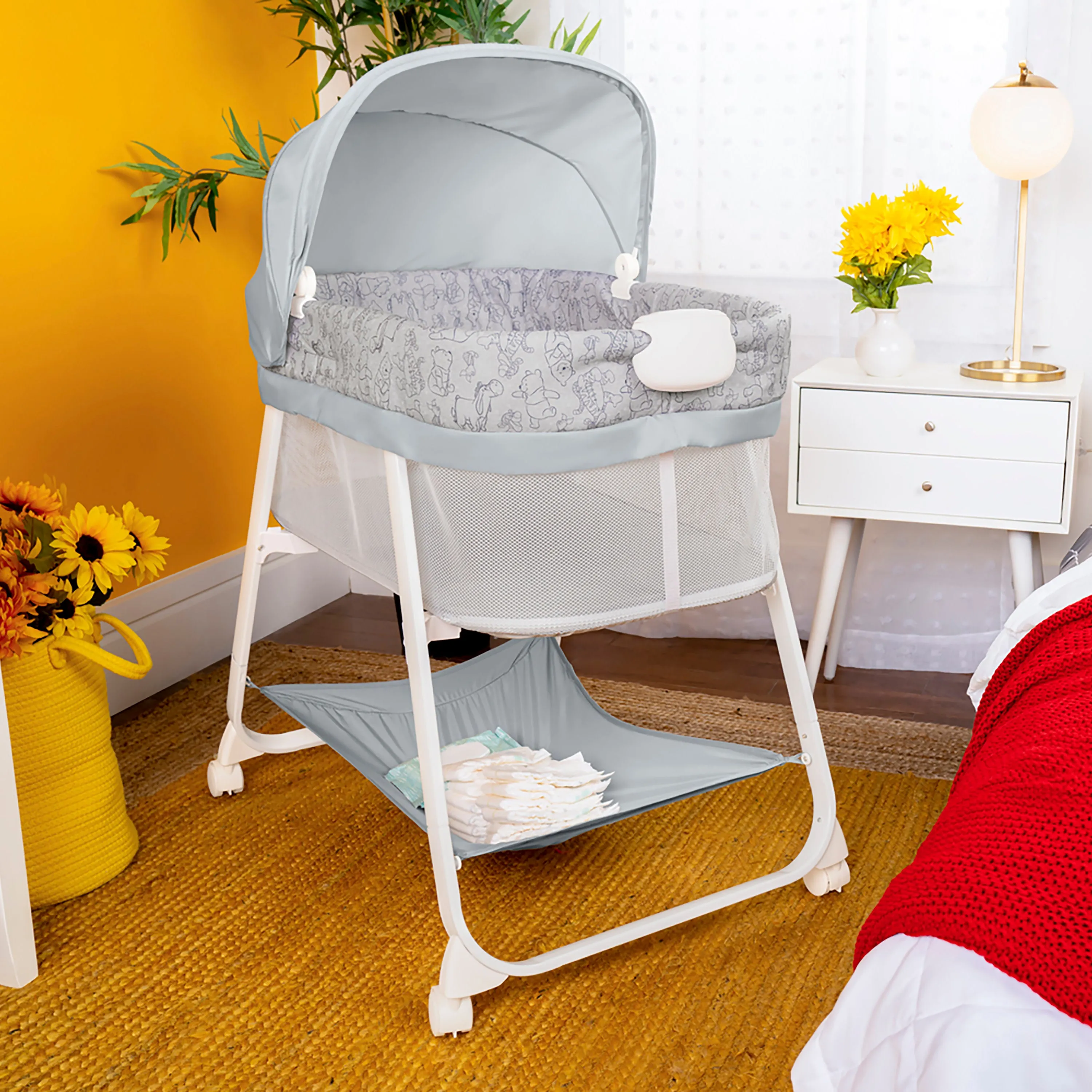 Bright Starts Disney Baby Winnie the Pooh Soothing Baby Bassinet