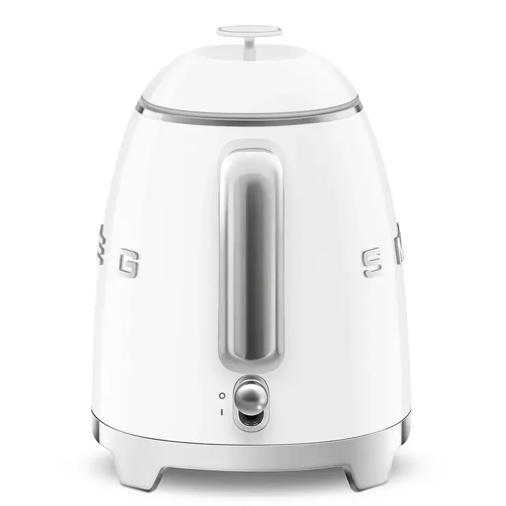 Smeg KLF05WHUK 0.8L Mini Kettle White, Retro 50's Style, Anti-Slip Base, Auto Shut Off, 1400W